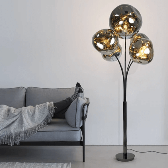 Moderne Gulvlampe med Unikt Design