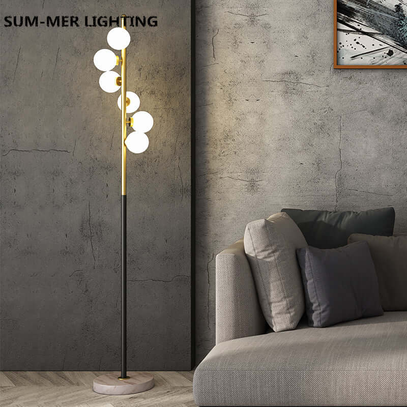 Elegant Nordisk Gulvlampe i Glas