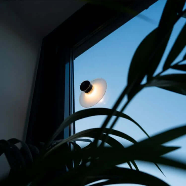 Genopladelig LED Sugekop Lampe