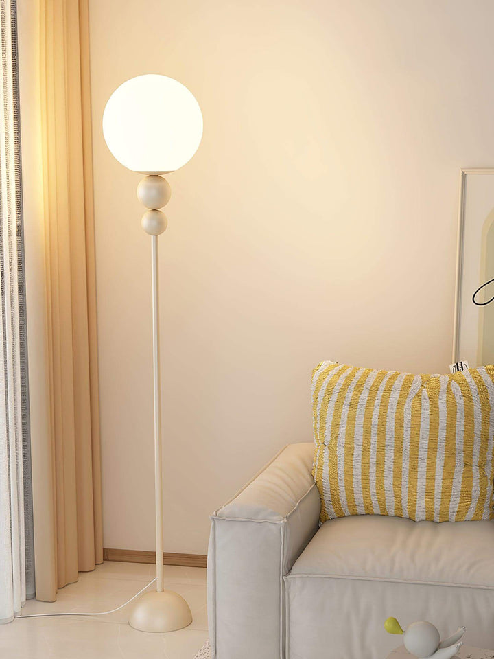 Elegant Gulvlampe i Metal og Glas