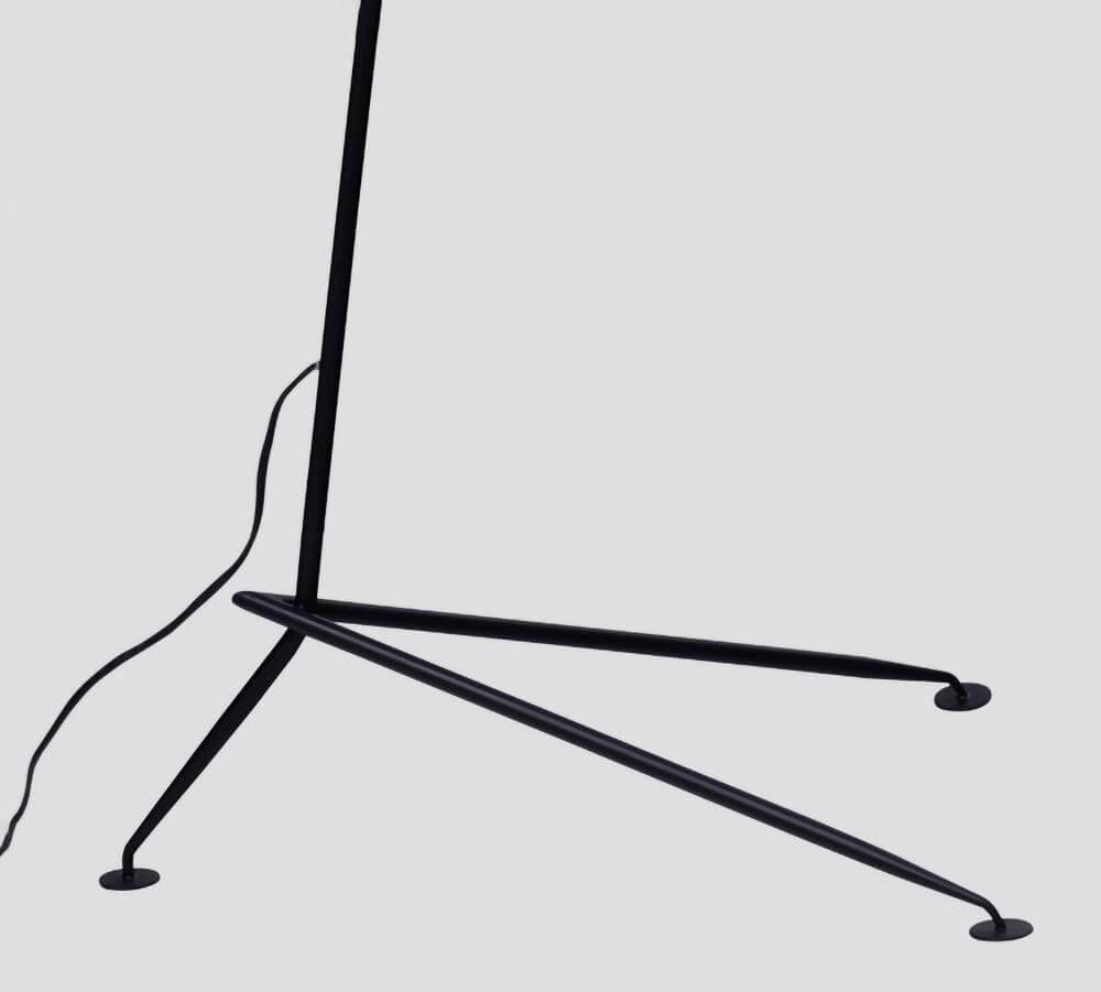 Justerbar 3-armet gulvlampe i metal
