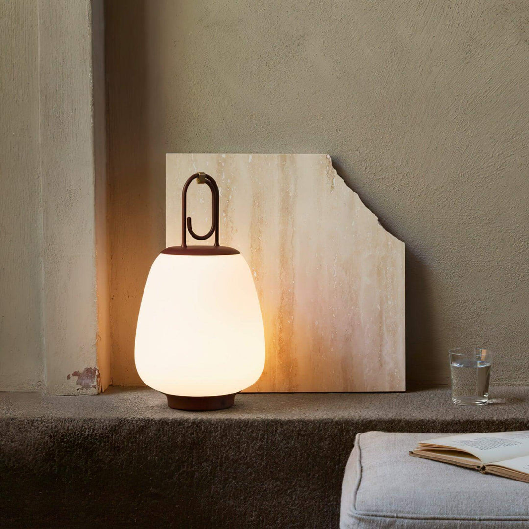 Genopladelig LED Bordlampe | Bærbar Lanterne