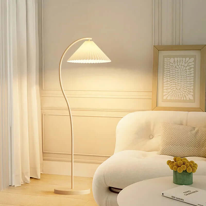 Justerbar LED-gulvlampe i stof med plisseret design