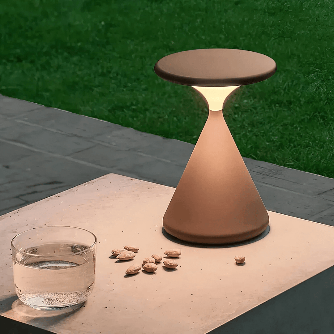 Ledningsfri Bordlampe i Timeglas Design