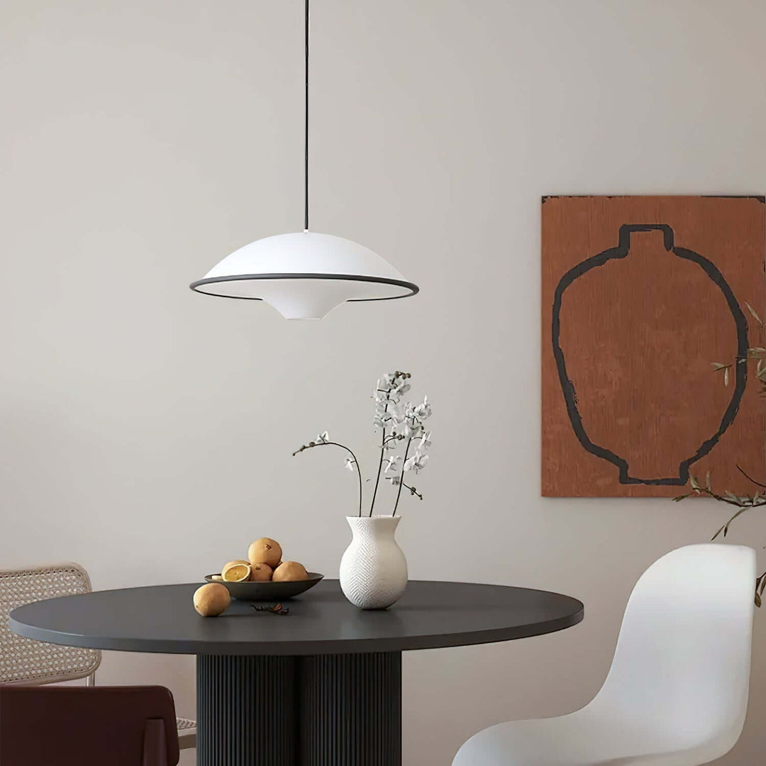 Moderne UFO Pendellampe i Akryl & Metal - Ø45cm