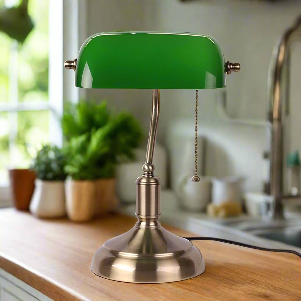 Elegant Glas Bordlampe - Klassisk Europæisk Design