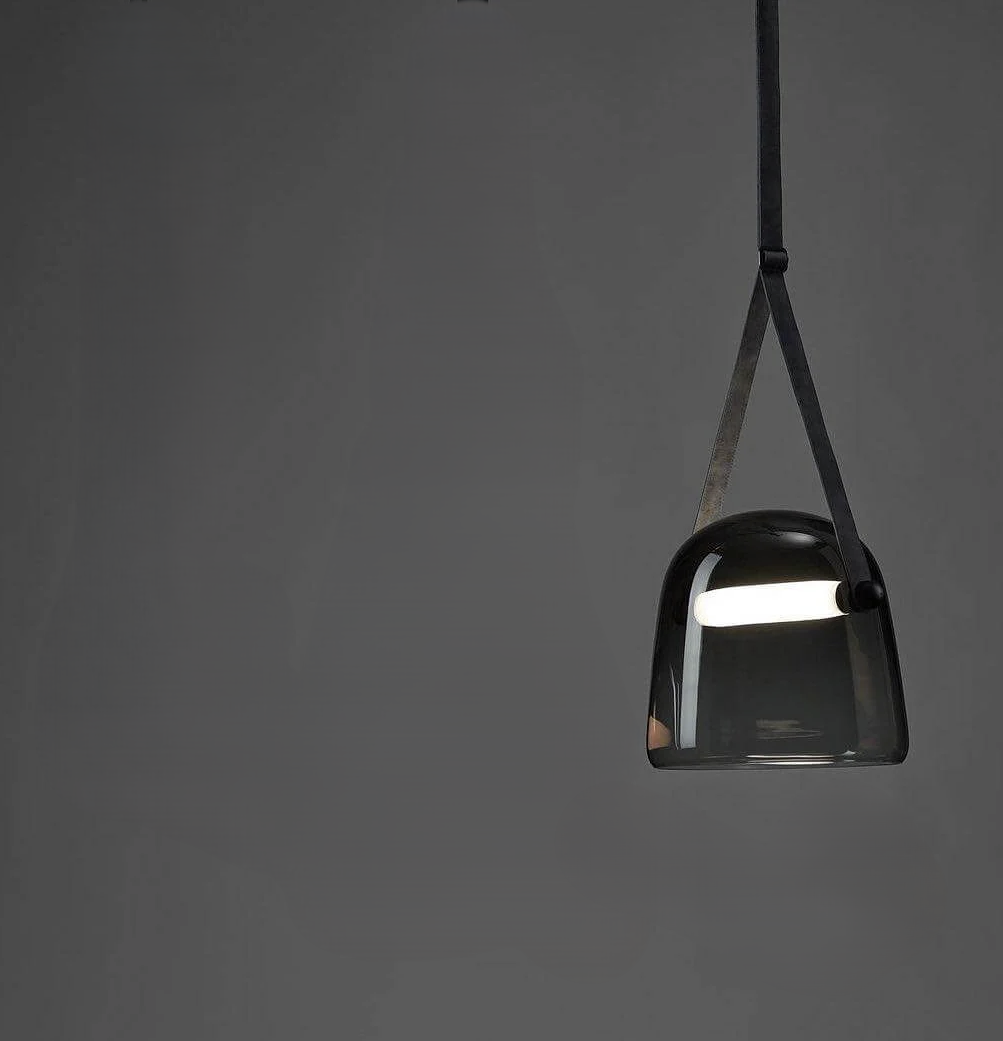 Elegant Pendellampe i Metal og Glas - 20cm