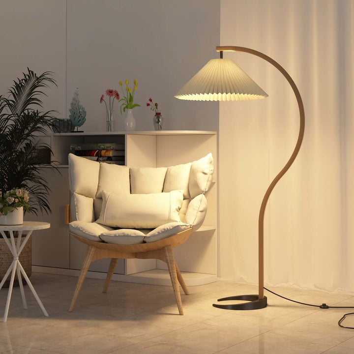 Designer Gulvlampe i Træ & Metal