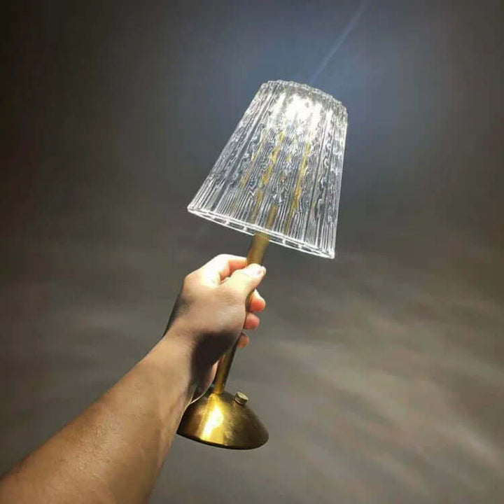 Ledningsfri krystalmetal bordlampe