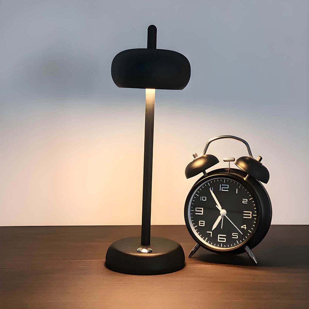 RINE Bordlampe - Elegant Design, Justerbar Lysstyrke - Metal