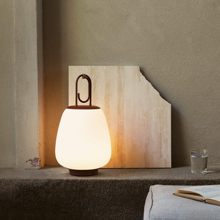 Genopladelig LED Bordlampe | Bærbar Lanterne