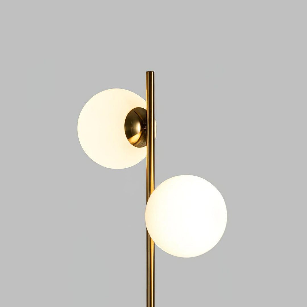 Moderne LED Trælampe med Glaskugler