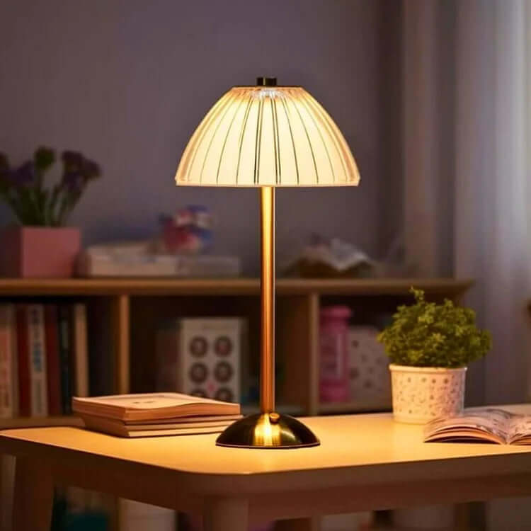 Ledningsfri krystalmetal bordlampe