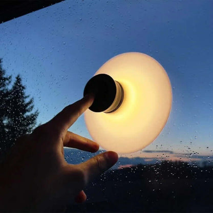 Genopladelig LED Sugekop Lampe