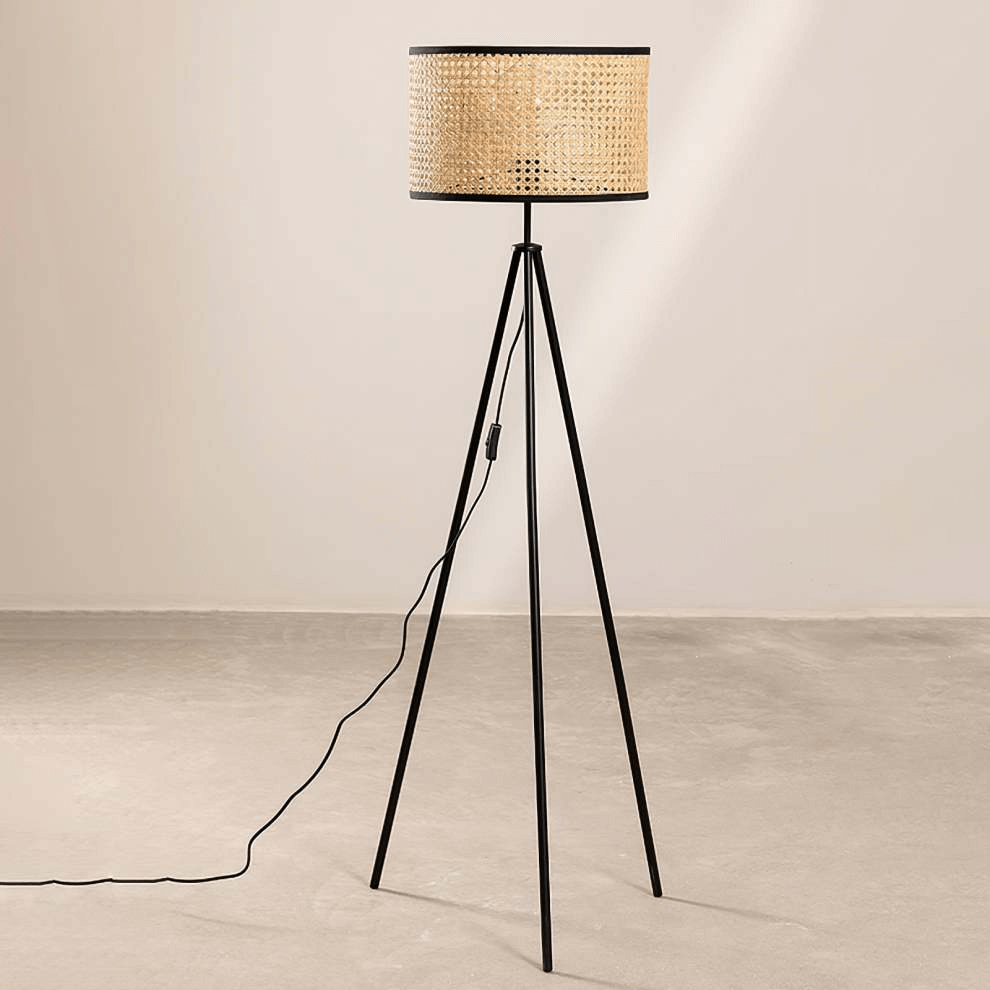 Trebenet Gulvlampe i Rattan