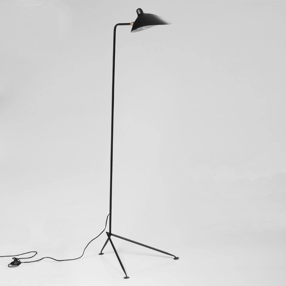 Justerbar 3-armet gulvlampe i metal