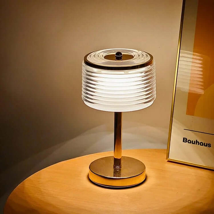 Elegant LED Ring Bordlampe i Guld - 16x30cm