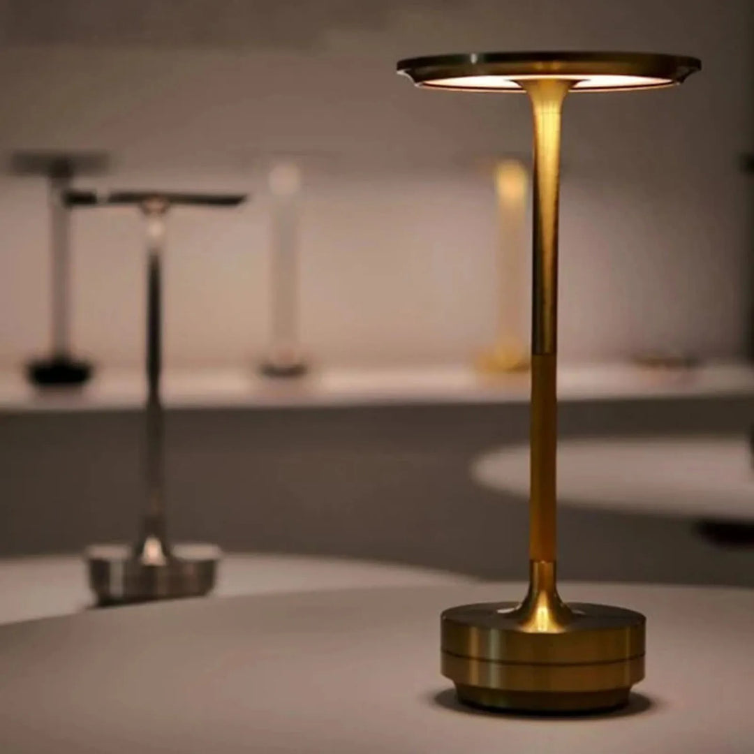 Touch Lampe - Stilfuld indendørs belysning | Vanero
