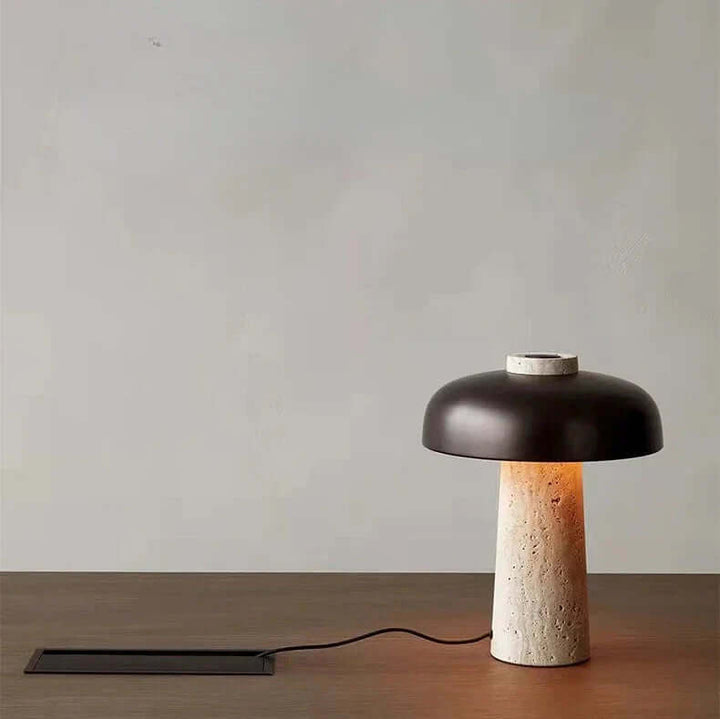 Elegant Travertin Bordlampe - 25cm