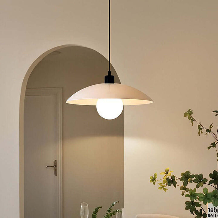 Elegant Pendellampe i Hvidt Glas - Minimalistisk Design