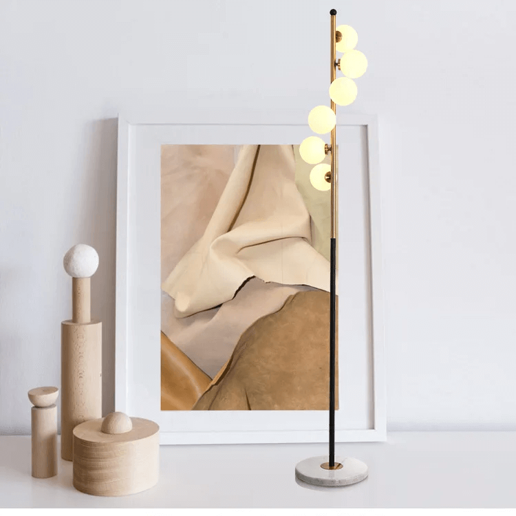 Elegant Nordisk Gulvlampe i Glas