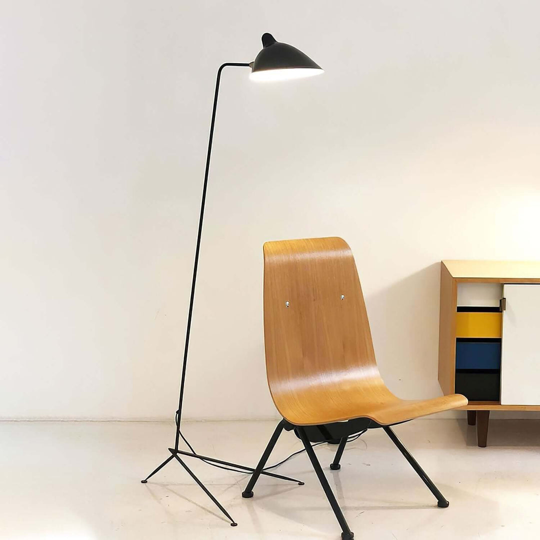 Justerbar 3-armet gulvlampe i metal