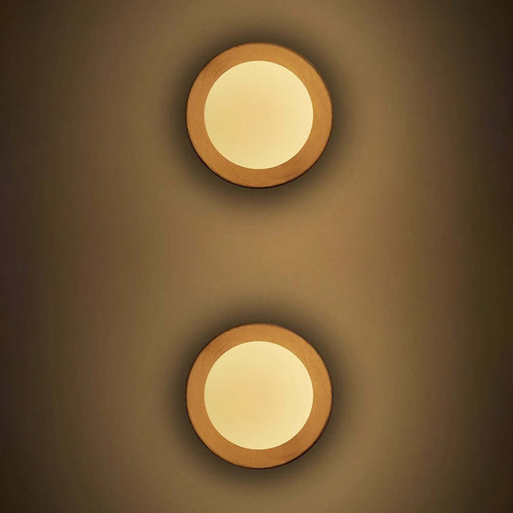 Elegant Trævæglampe i Hvidt - Minimalistisk Design