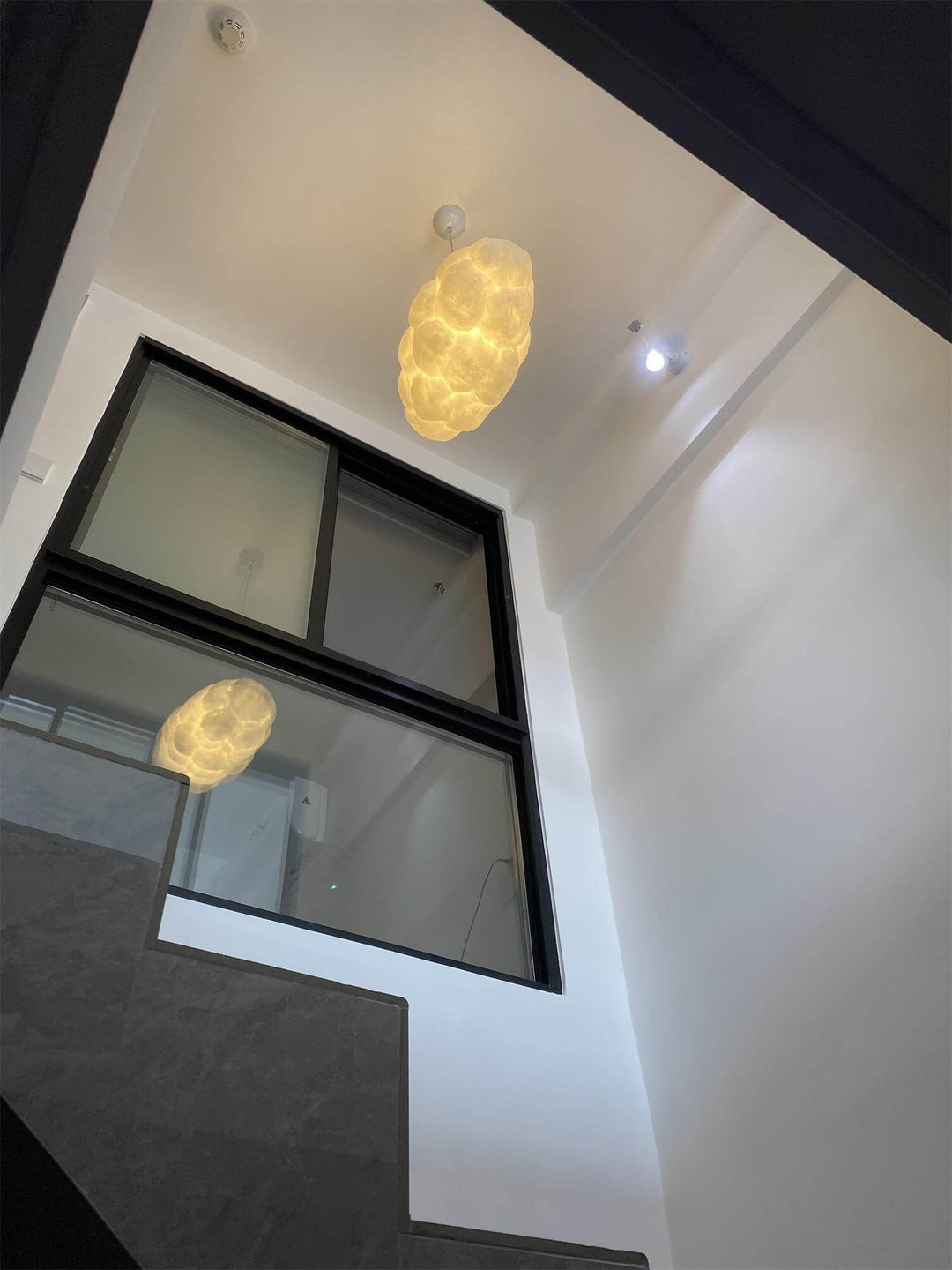 Skyformet Pendellampe - Elegant Design