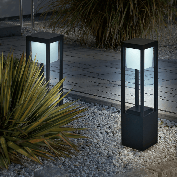 60 cm Solcellelampe Udendørs - Terningformet Havebelysning
