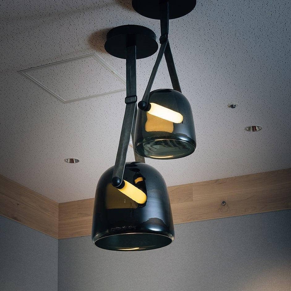 Elegant Pendellampe i Metal og Glas - 20cm