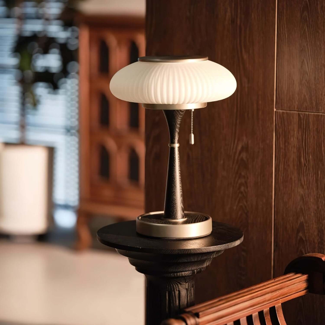 Elegant Bordlampe i Svampeform - 36cm