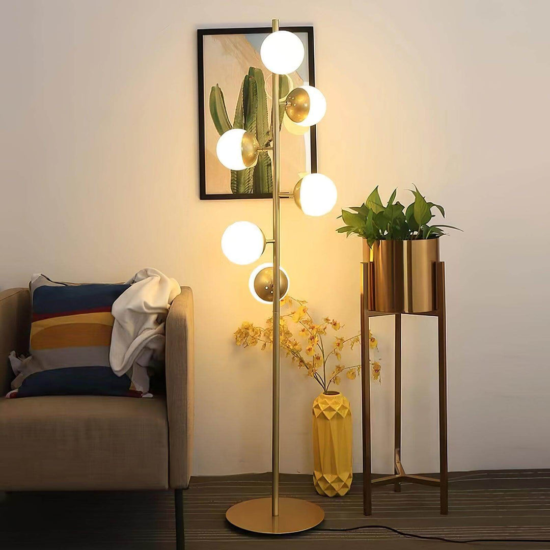 Moderne LED Trælampe med Glaskugler