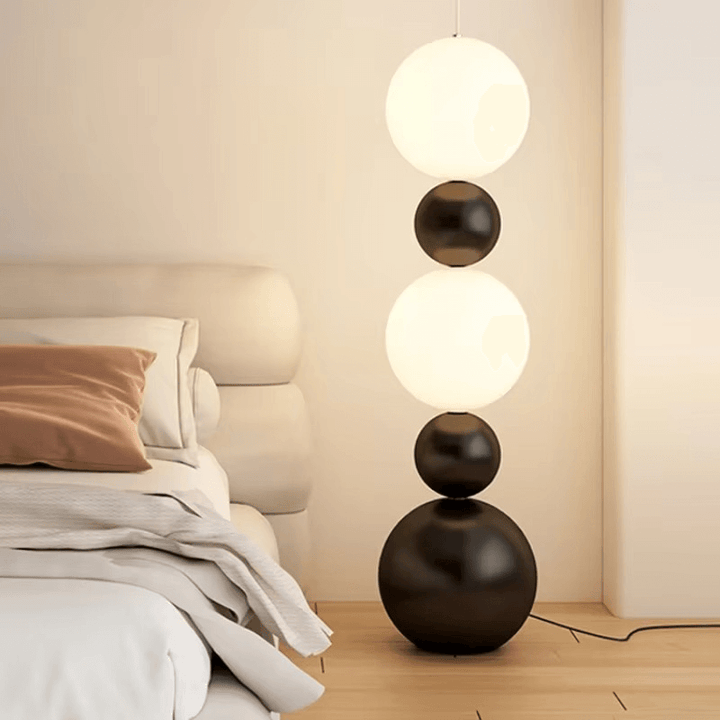 Håndlavet Gulvlampe i Naturmateriale