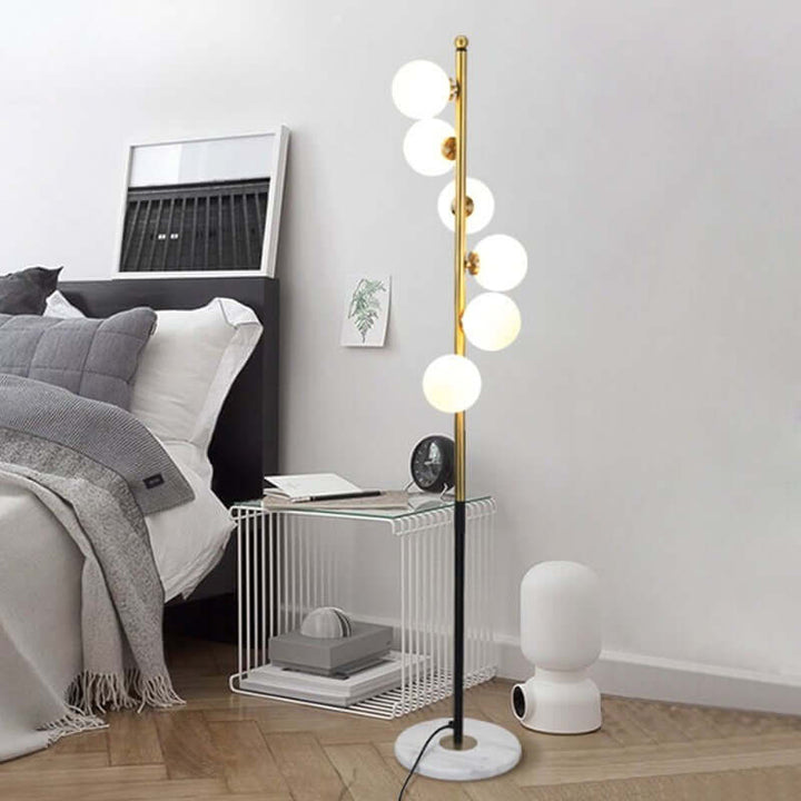 Elegant Nordisk Gulvlampe i Glas