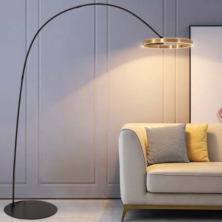 Elegant LED Gulvlampe - Skandinavisk Design