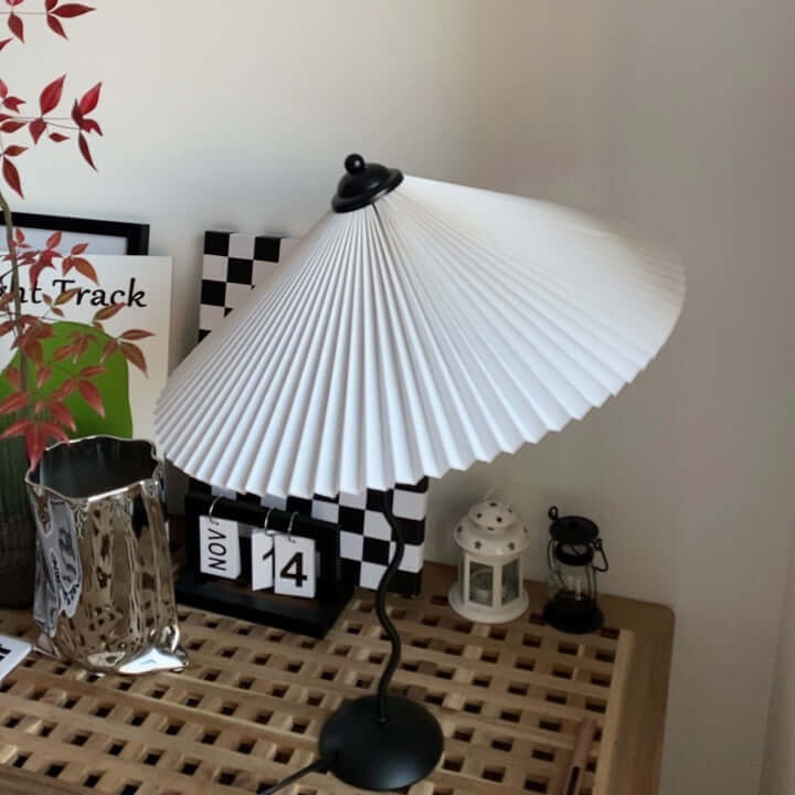 Designer Bordlampe i Metal - 43cm