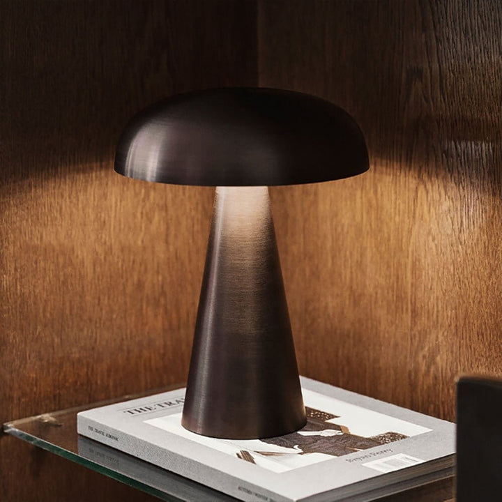 Dæmpbar Metal LED Bordlampe