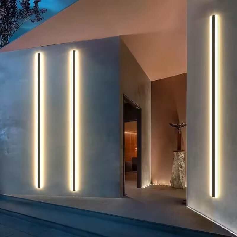 LED Væglampe i Stribet Design