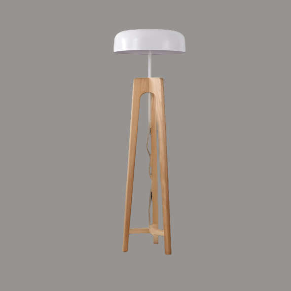 Elegant Træ Gulvlampe i Norsk Stil