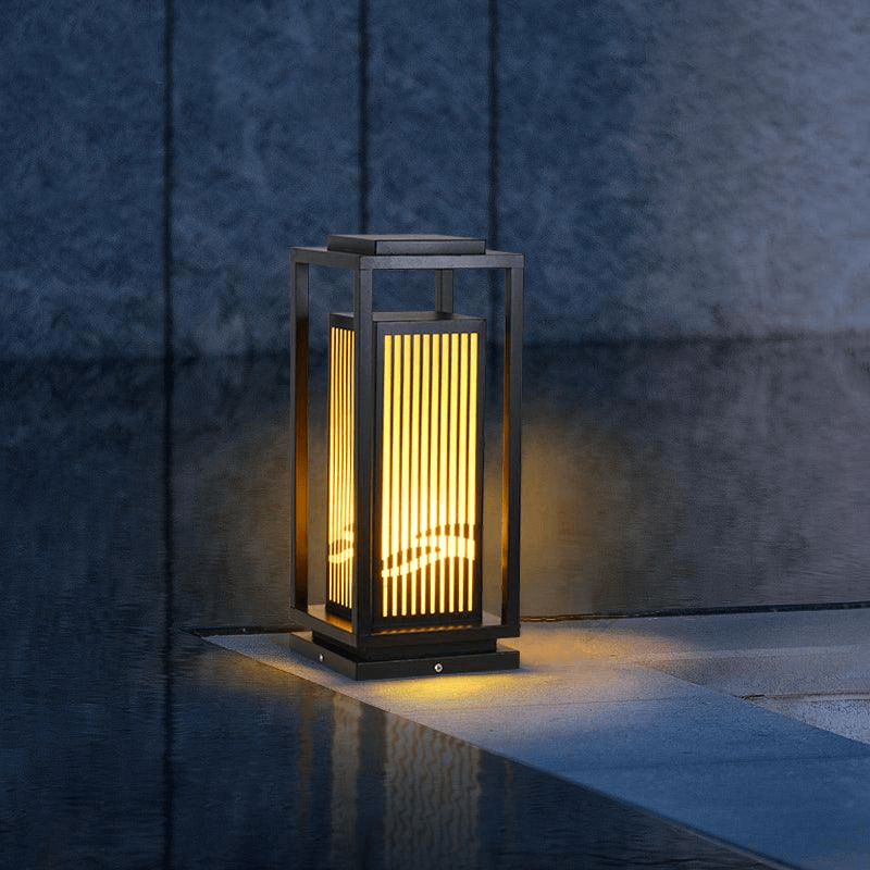 Soldrevet Havepæl Lampe - Vandtæt LED Udendørslys