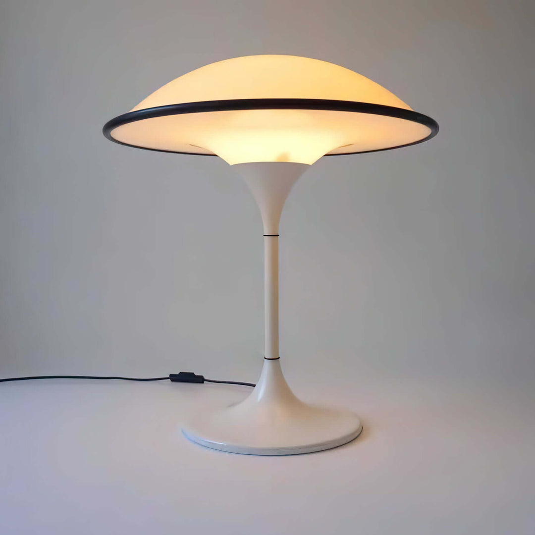Elegant Bordlampe i Retro-Moderne Design
