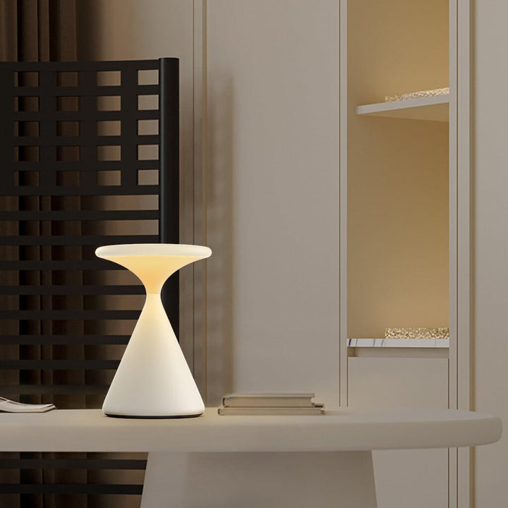 Ledningsfri Bordlampe i Timeglas Design
