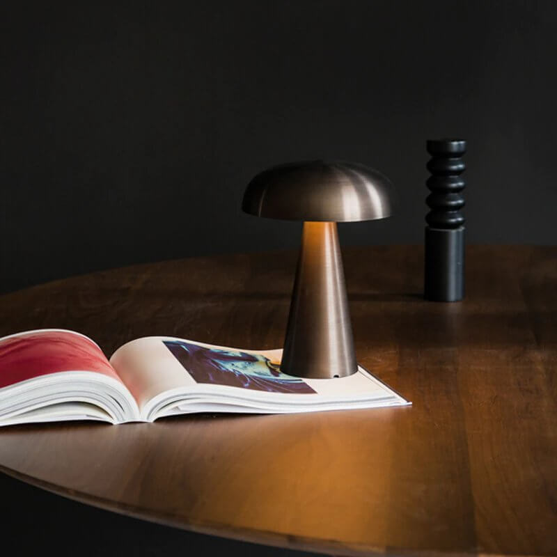 Dæmpbar Metal LED Bordlampe