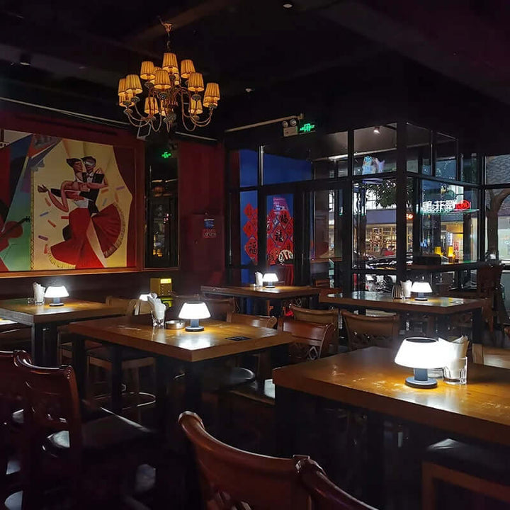 Soldreven LED Bordlampe | Udendørs & Indendørs