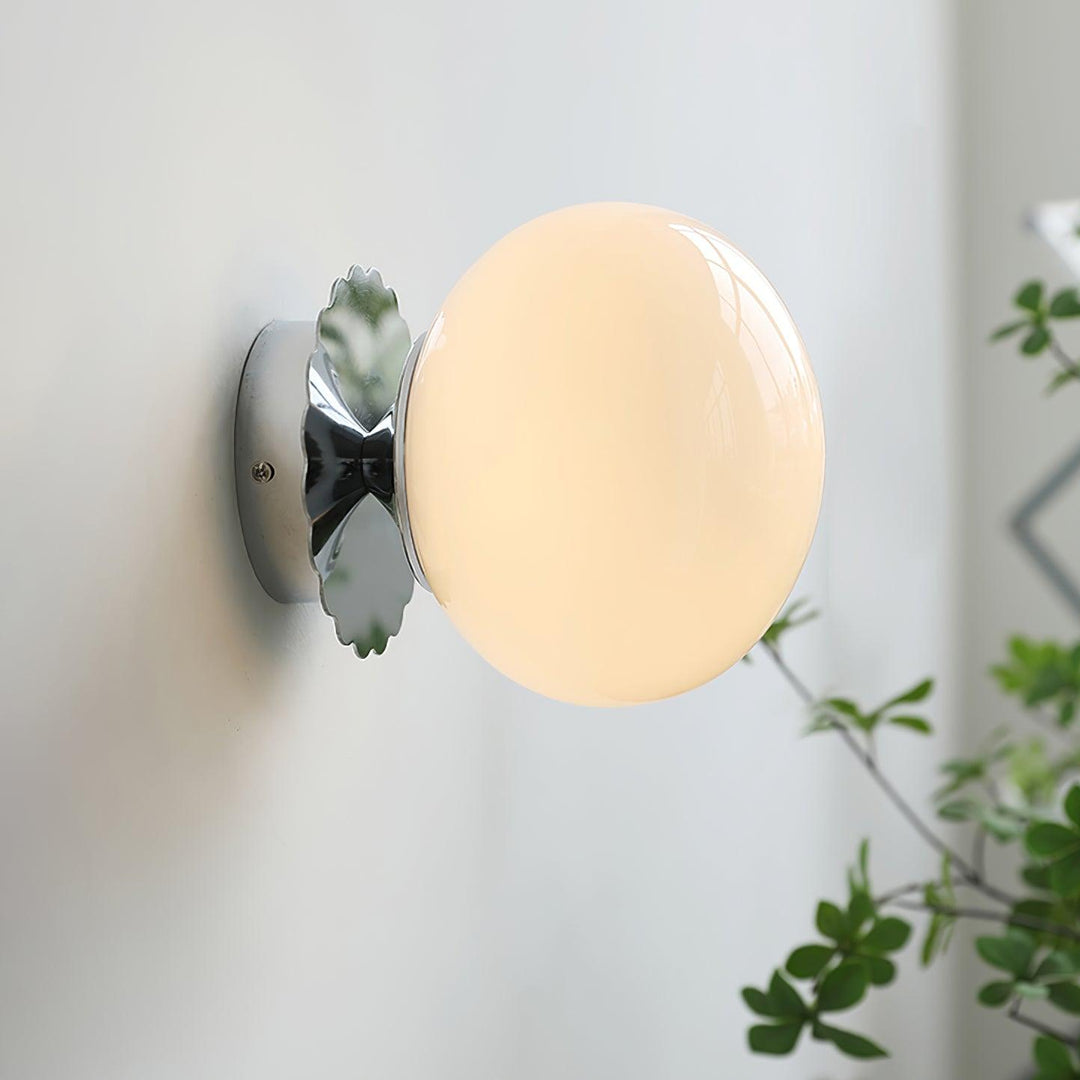 Moderne Metal Væglampe med Lyserød Glasskærm