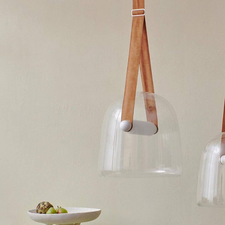 Elegant Pendellampe i Metal og Glas - 20cm