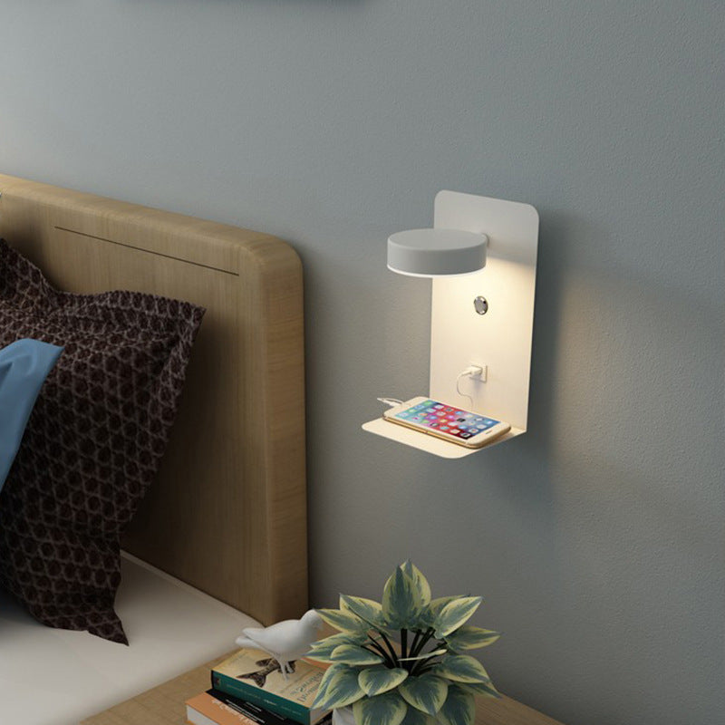 Smart LED-lampe med opladerstation og 330° drejefunktion