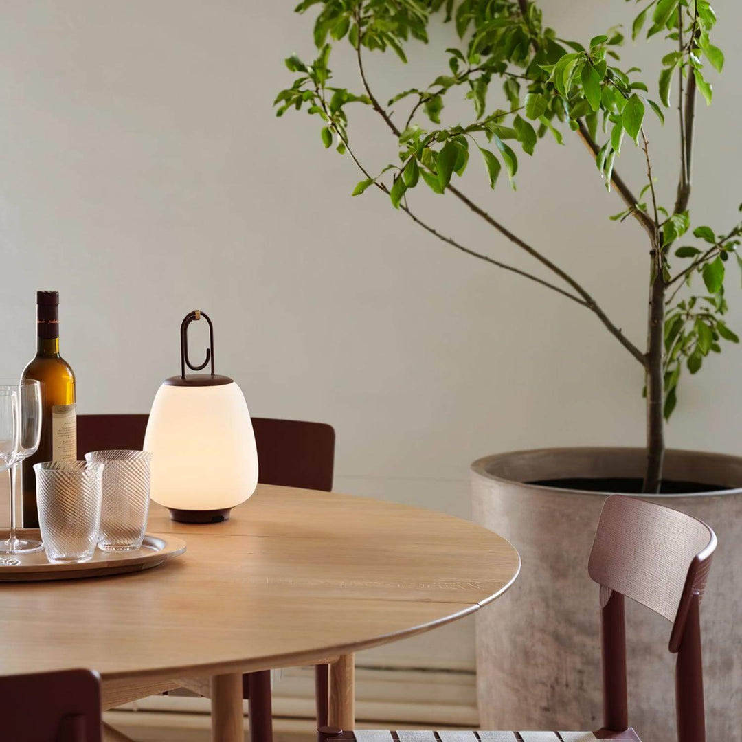 Genopladelig LED Bordlampe | Bærbar Lanterne