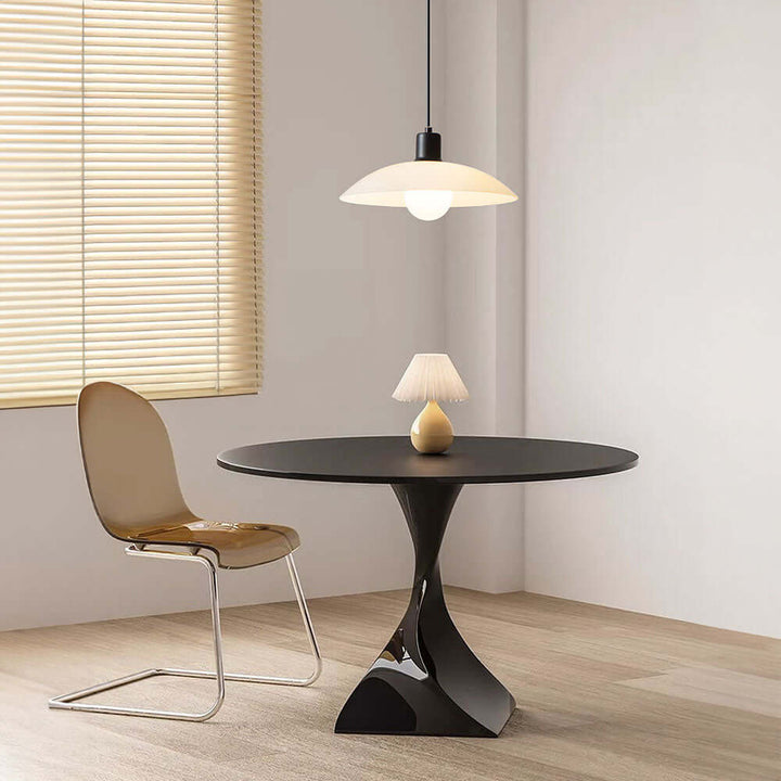 Elegant Pendellampe i Hvidt Glas - Minimalistisk Design