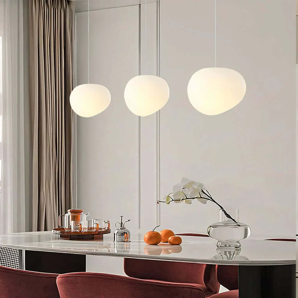Hvid Pebble Pendel - Elegant Designlampe
